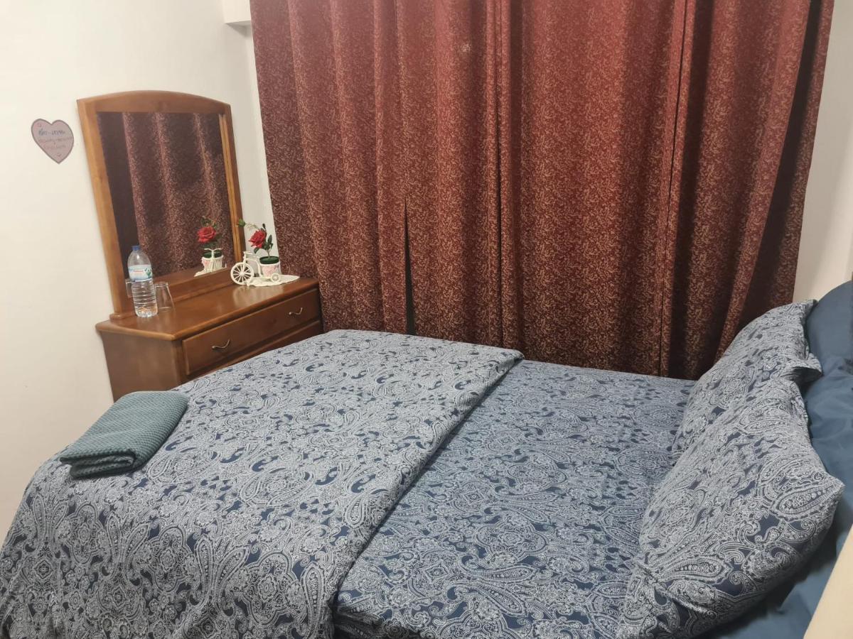 אודיבלאס Lovely Room For Rent מראה חיצוני תמונה